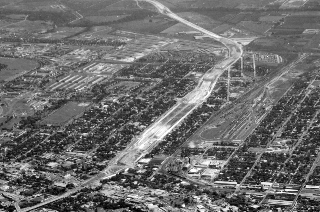 I-35N-looking-ENE-ca1960