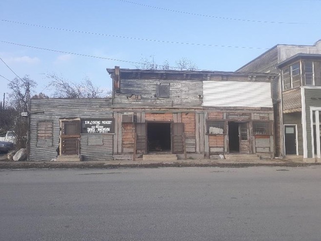 East Yard Club Storefront Tranformation Before